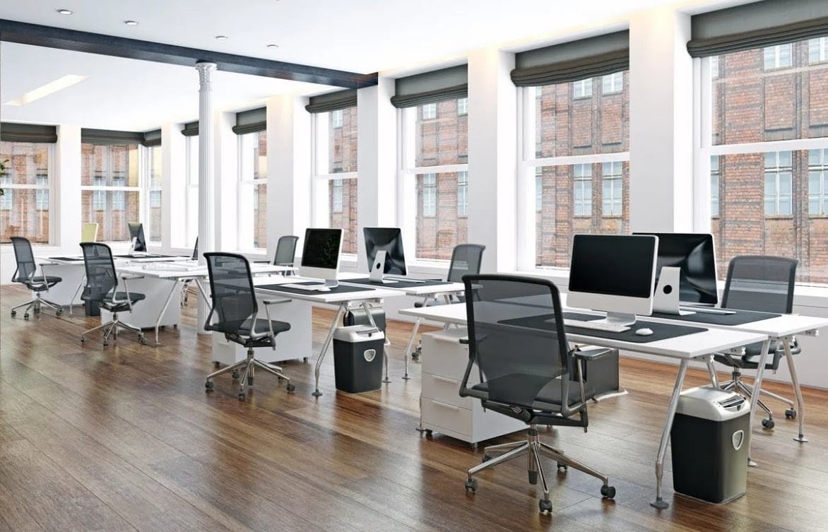 Büro nach der Entrümpelung